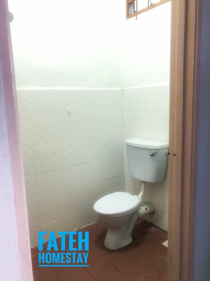 Fateh Homestay Arau Buitenkant foto