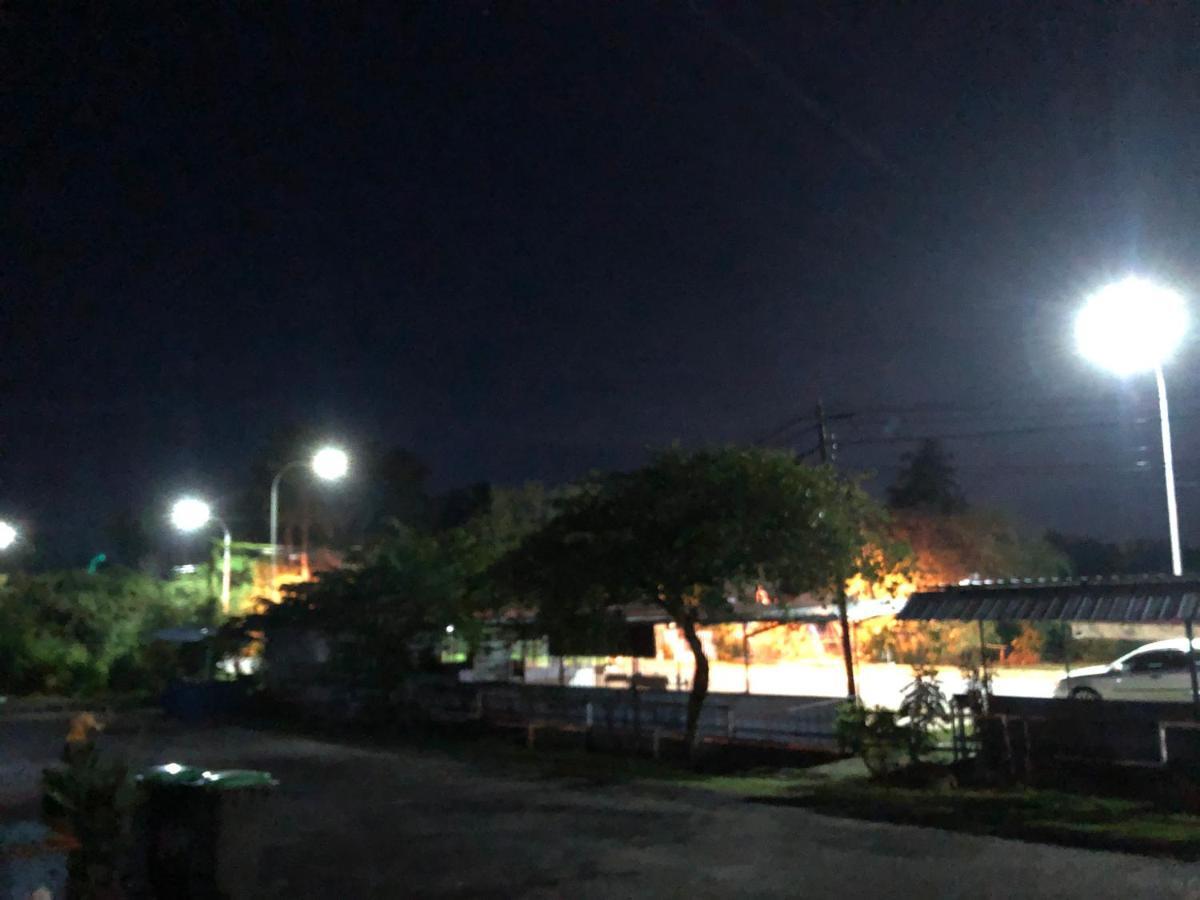 Fateh Homestay Arau Buitenkant foto